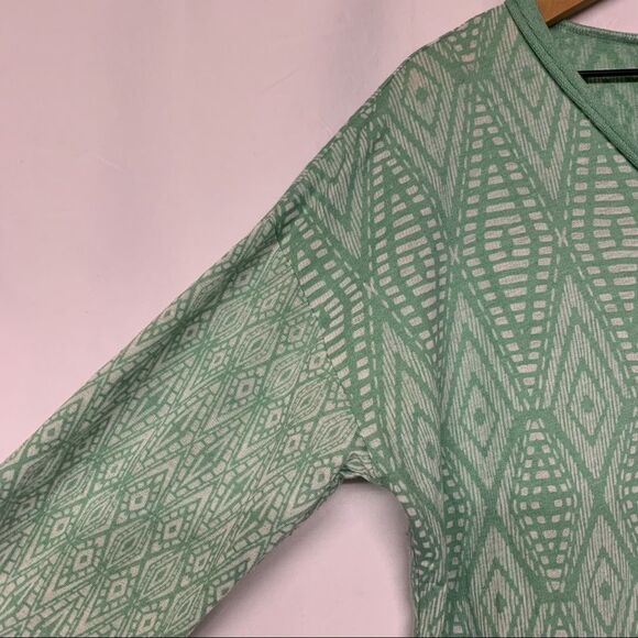 Prana mint green soft stretchy knit long sleeve top geometric pattern L - Picture 7 of 12